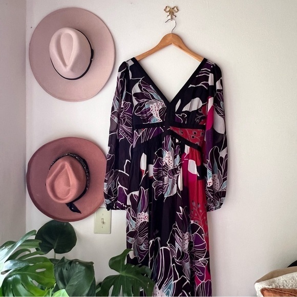 Anthropologie Let Me Be Floral Midi Dress Bold Print Purple Black SIZE MEDIUM - Picture 12 of 14